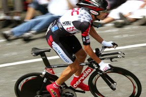 足彩网首页：西甲赛事前瞻，巴斯克雄狮主场迎战鹦鹉军团，状态起伏或难保胜利，客队有望力保不败