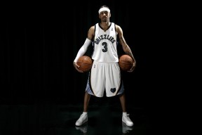 【足彩网首页】骑士今日首发阵容揭晓，加兰引领新组合，战术变革迎战关键战役