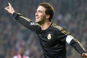 足彩网首页：每日体育报独家，弗里克强力呼吁留用拉什福德，巴萨手握4000万欧元买断选项