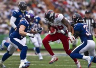 足彩网：斯基拉透露萨里对小马尔蒂尼持保留态度，尤文与那不勒斯密切关注伺机而动