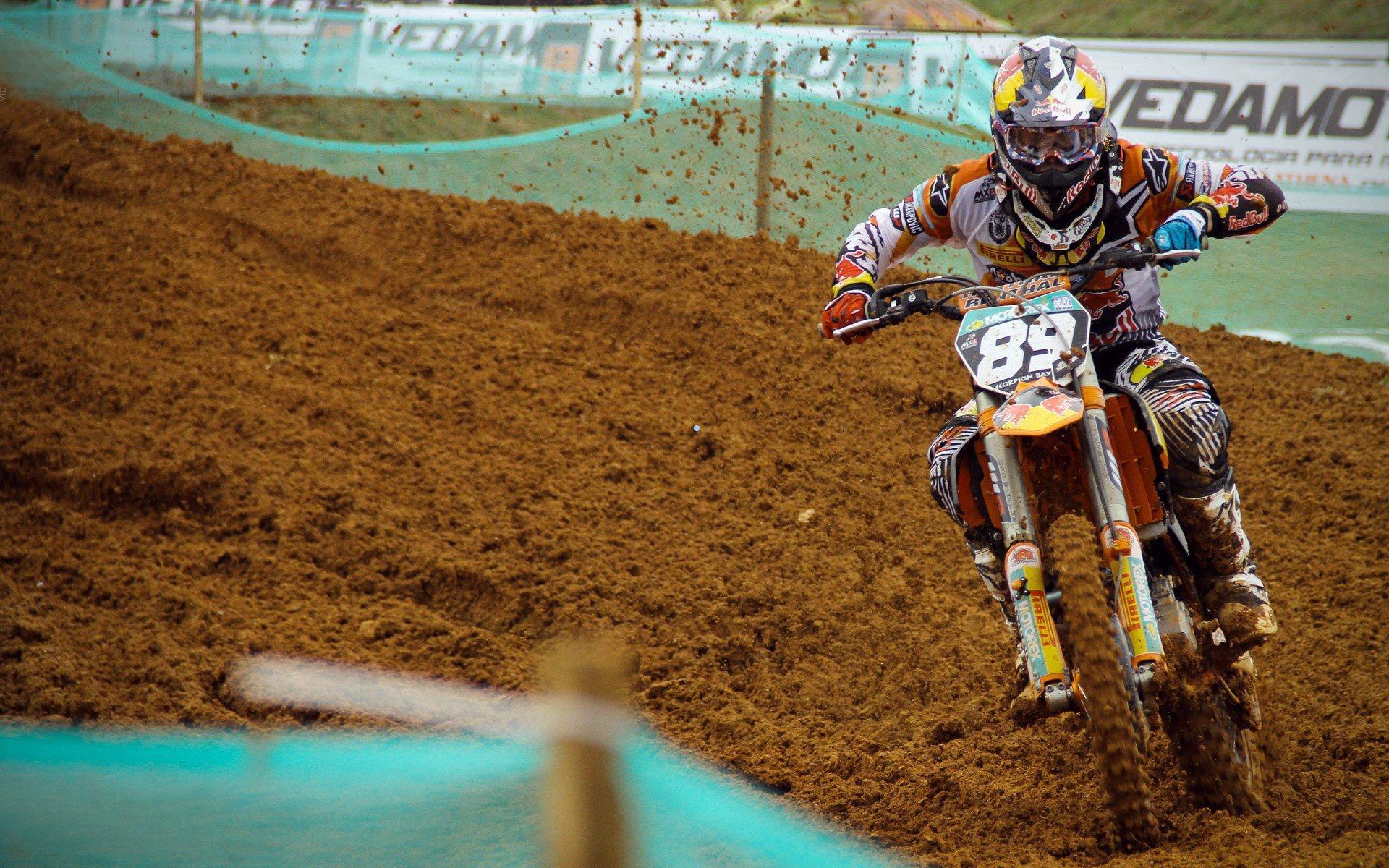 凯恩五球神迹引爆德甲，赛季最佳征程梦幻开场