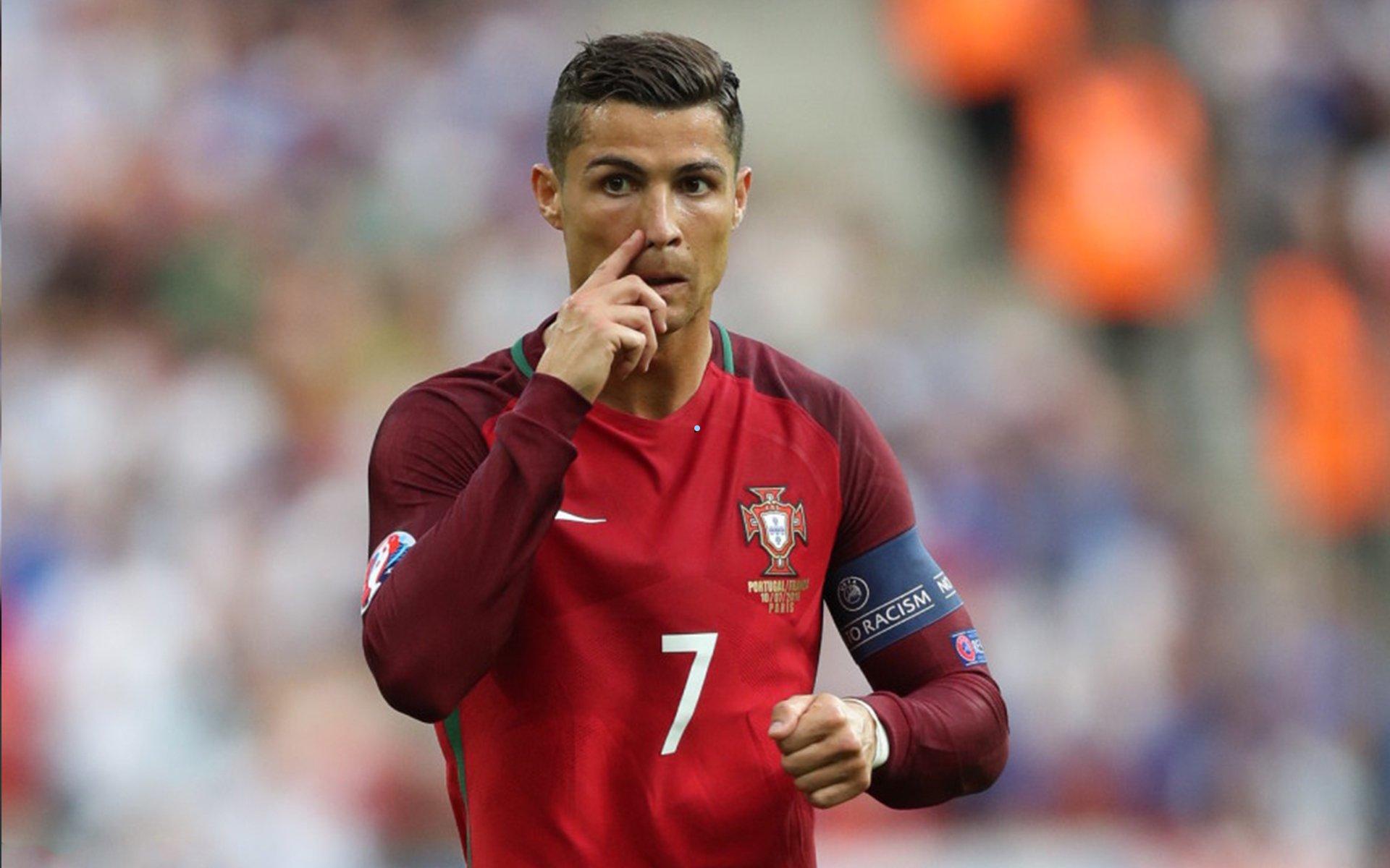 C罗重返曼联，辉煌集锦背后的战术谜题—滕哈赫的未解说明书